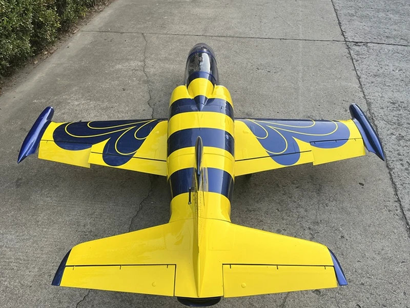 Aero L-39 — 2.6 m